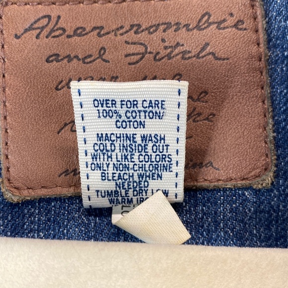 Vtg Abercrombie & Fitch distressed denim trucker jacket jr L grunge Y2K - Picture 10 of 11